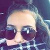 oliviacarr2700